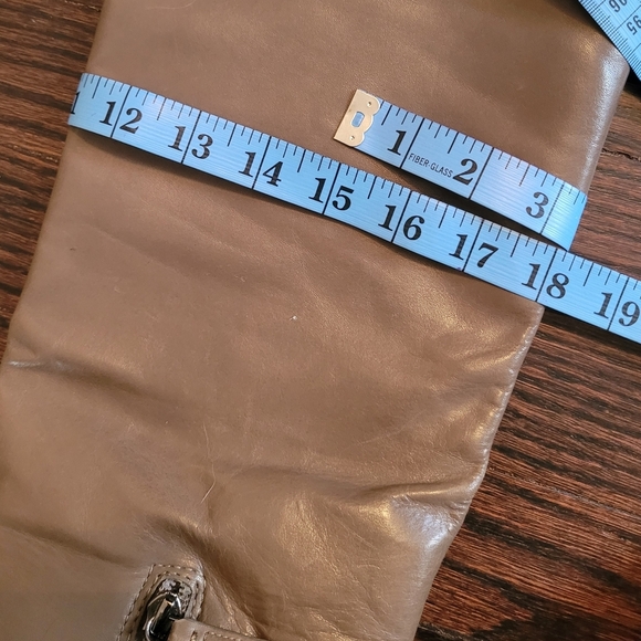 Tory Burch Elegant Brown Knee-High Leather Boots - Picture 7 of 16